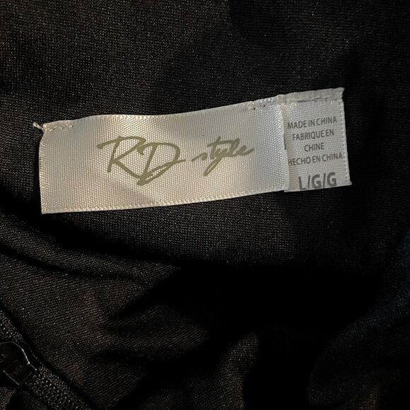 New!! RD Style (Nordstrom), Dark Gray, Fitted Dress. Size Large. - Picture 6 of 8